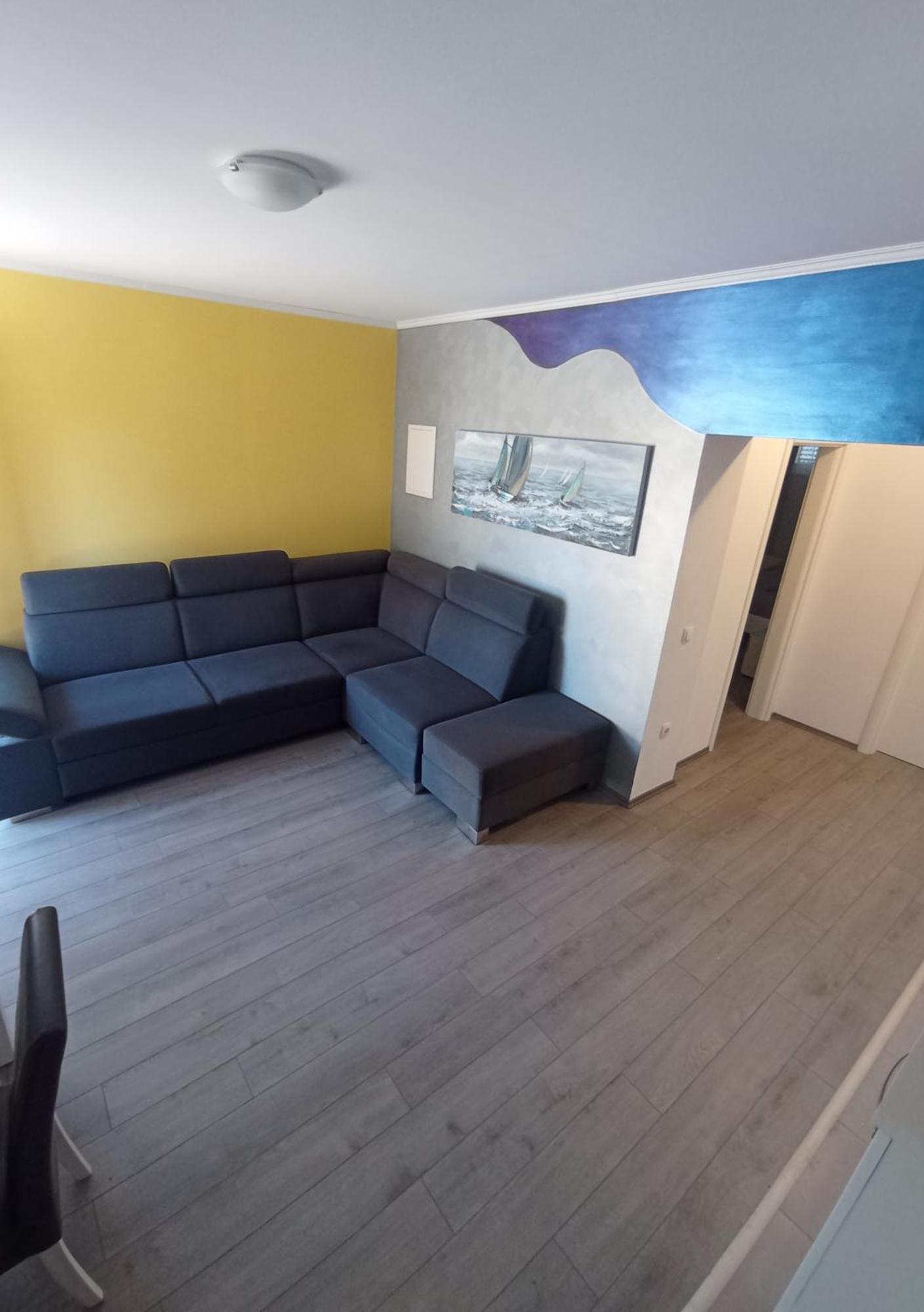 Pia Apartment Dugi Rat