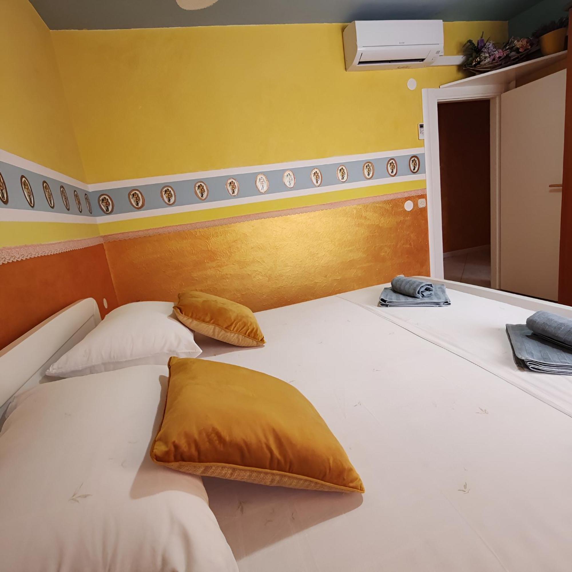 Pia Apartment