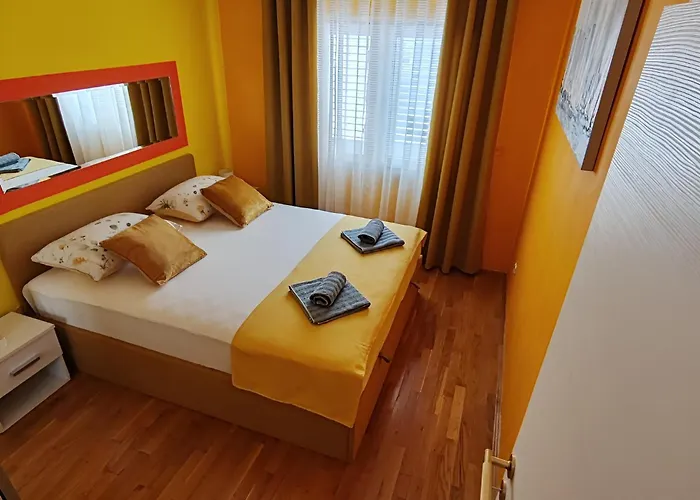 Pia Apartment