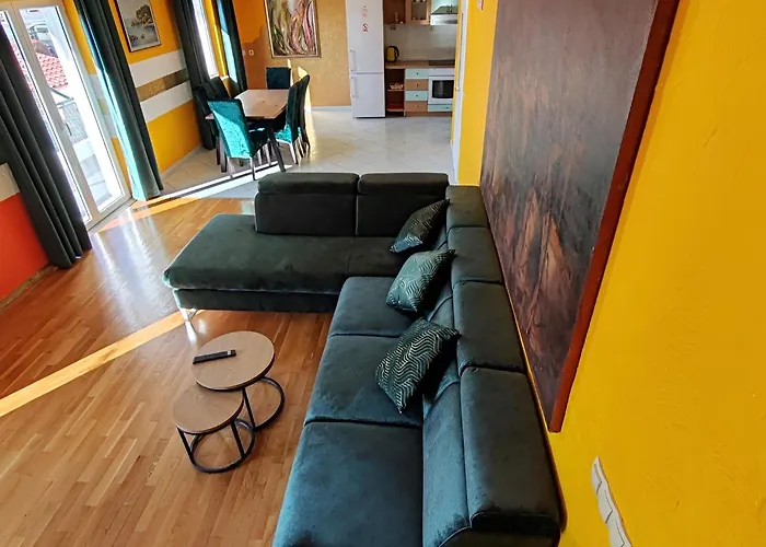 Pia Apartment